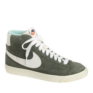 Nike suede high tops - great condition!